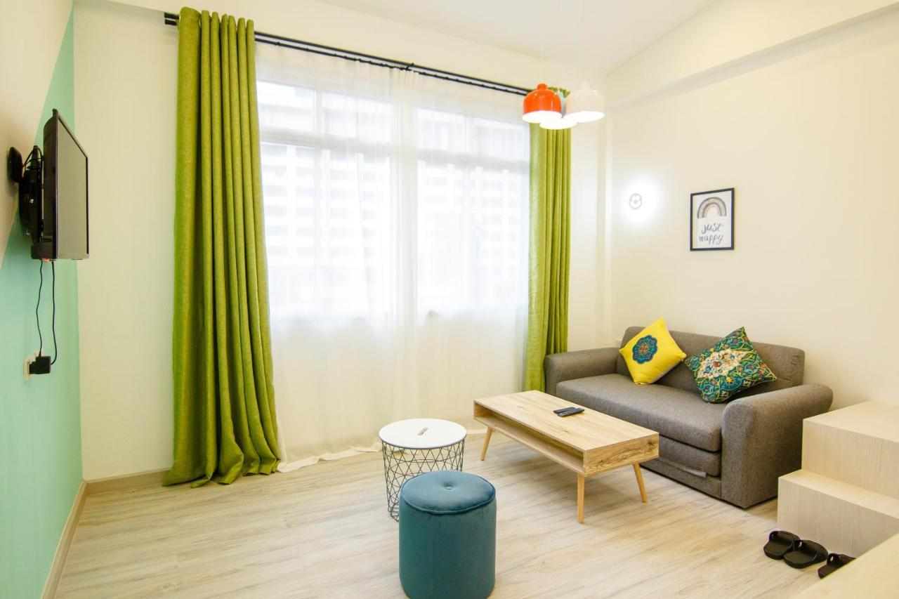 Folk Poshtel Asok Hostel Μπανγκόκ Εξωτερικό φωτογραφία