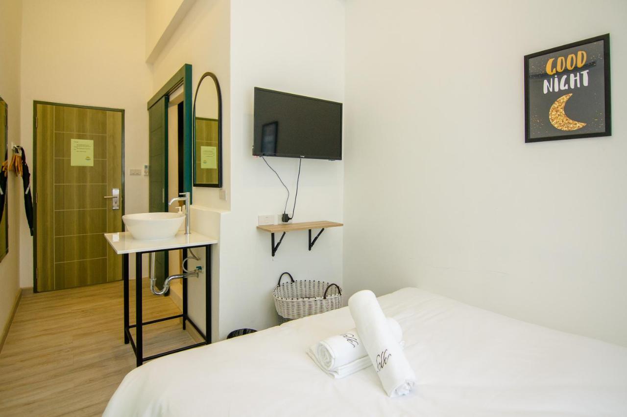 Folk Poshtel Asok Hostel Μπανγκόκ Εξωτερικό φωτογραφία
