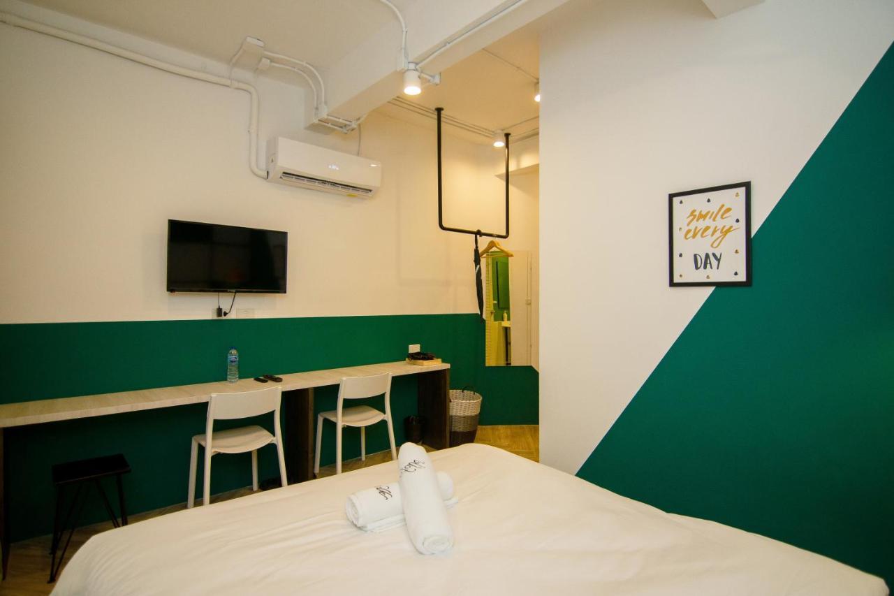 Folk Poshtel Asok Hostel Μπανγκόκ Εξωτερικό φωτογραφία