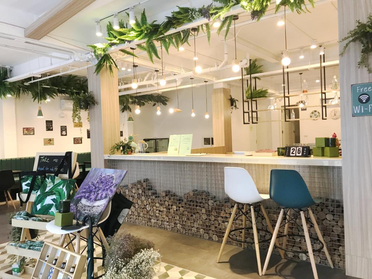 Folk Poshtel Asok Hostel Μπανγκόκ Εξωτερικό φωτογραφία