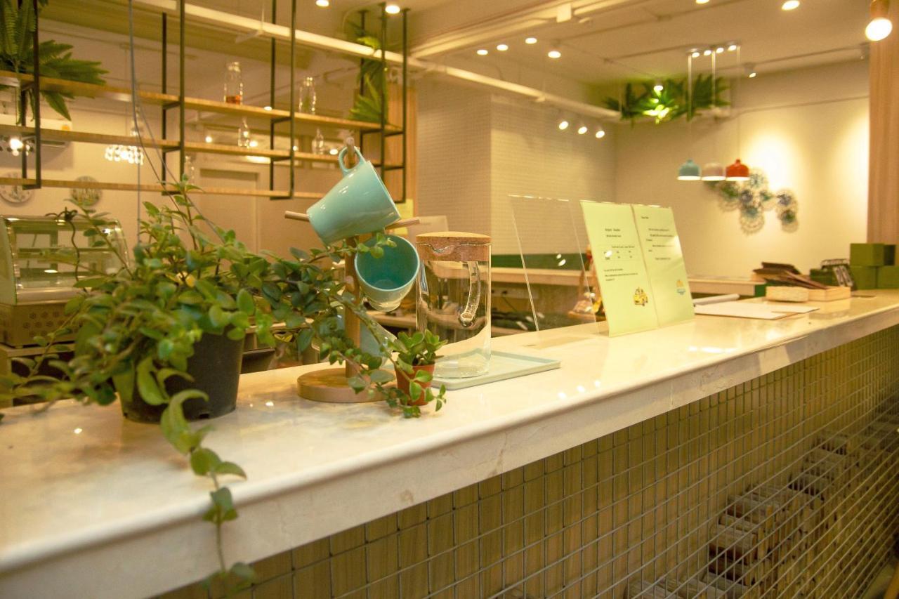Folk Poshtel Asok Hostel Μπανγκόκ Εξωτερικό φωτογραφία