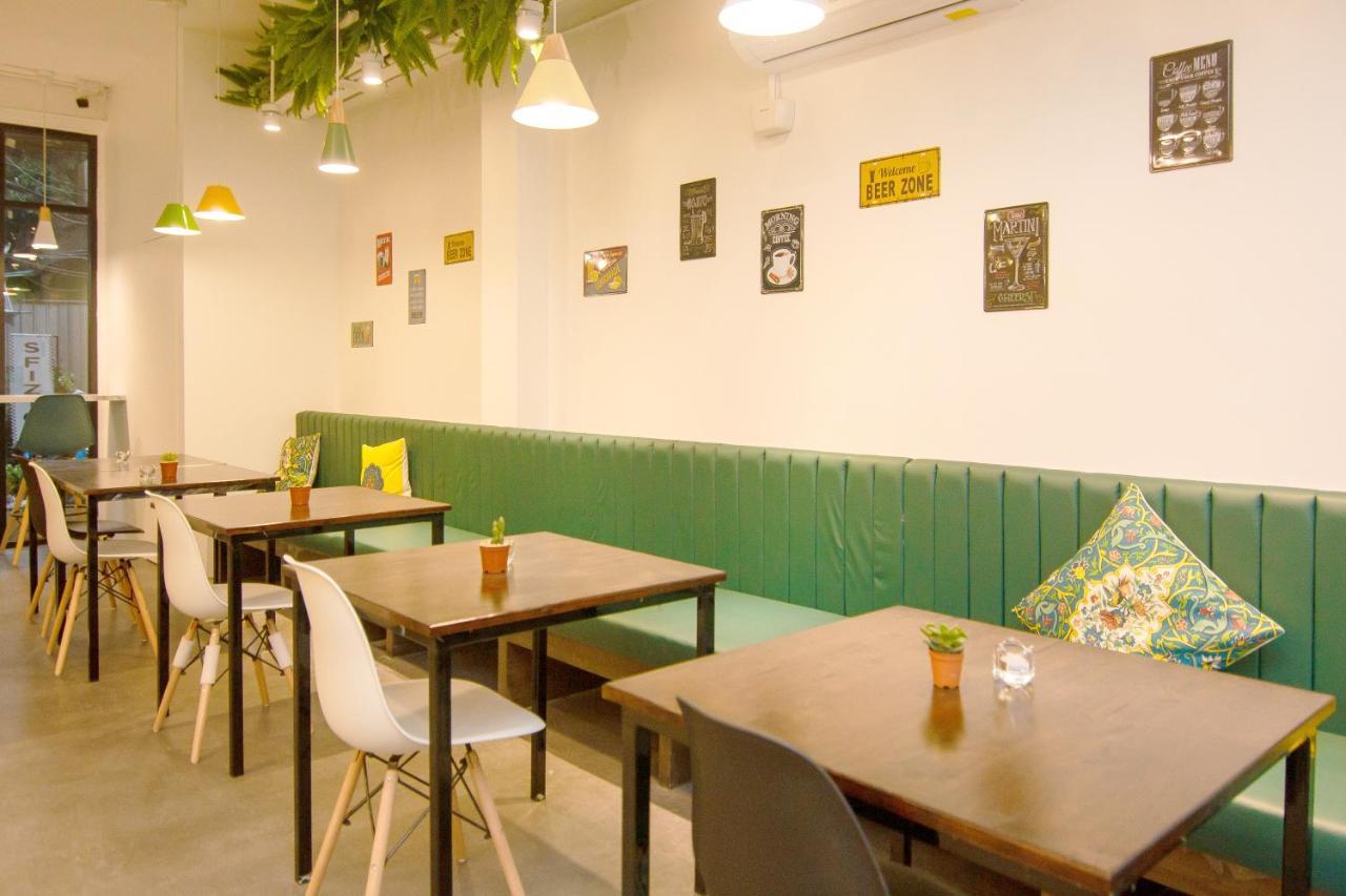 Folk Poshtel Asok Hostel Μπανγκόκ Εξωτερικό φωτογραφία